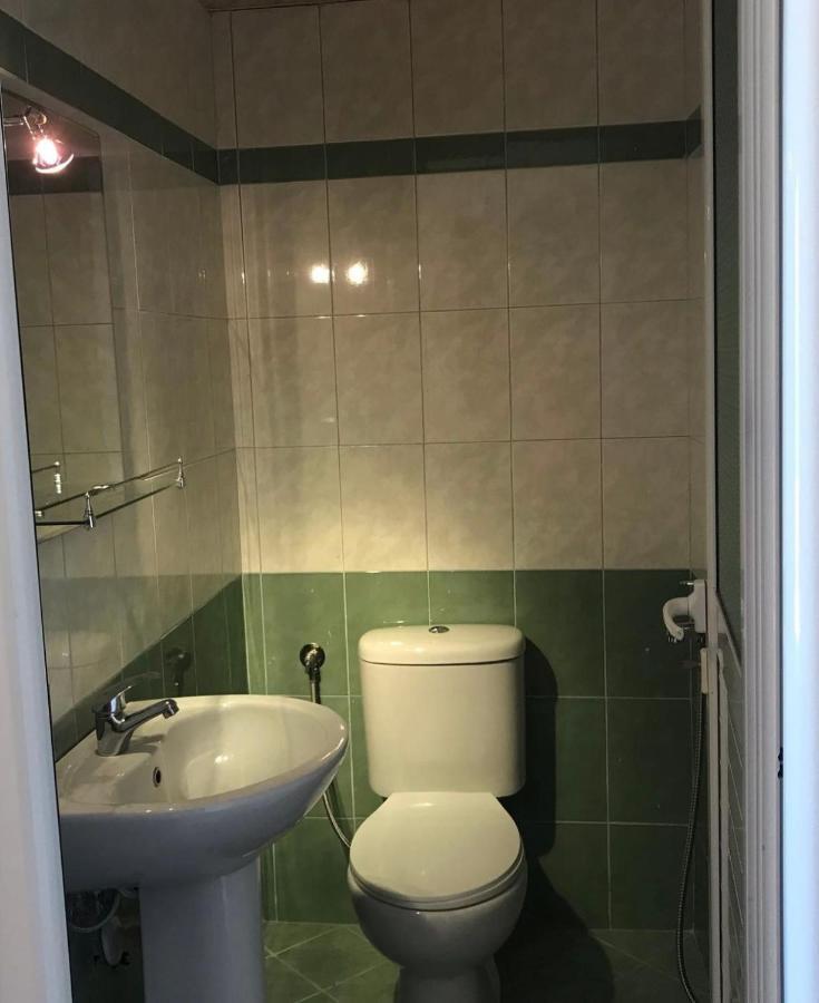 White Panorama Apartment Sarandë Eksteriør bilde